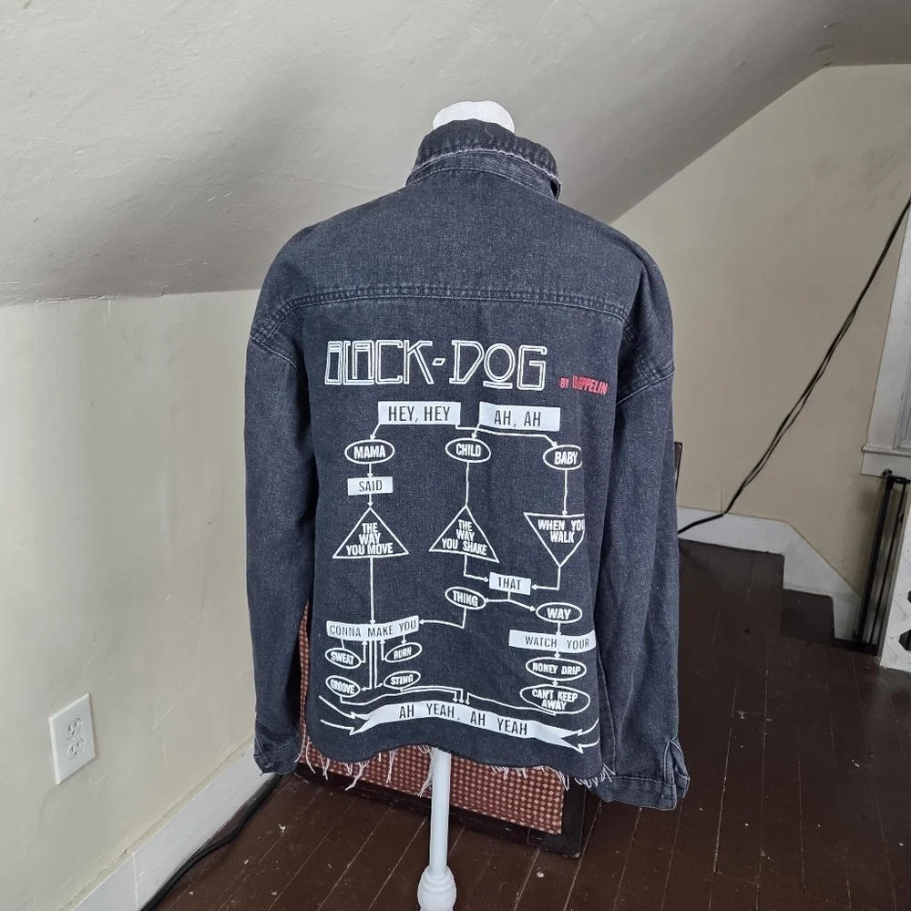 Custom Distressed Black Denim Jacket Black‎ Dog Graphic Grunge Streetwear Size L